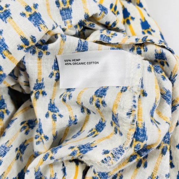 Duluth Trading Co Women's Hemp Organic Cotton Blouse All Over Paw Print Size XL - Picture 9 of 11